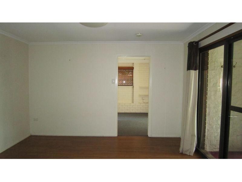 4 Tarina Street, Cleveland QLD 4163