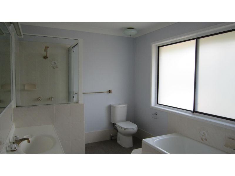 4 Tarina Street, Cleveland QLD 4163