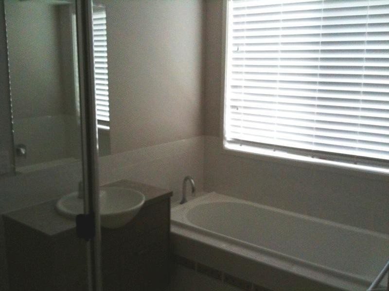 15 Ebony Street, Redland Bay QLD 4165