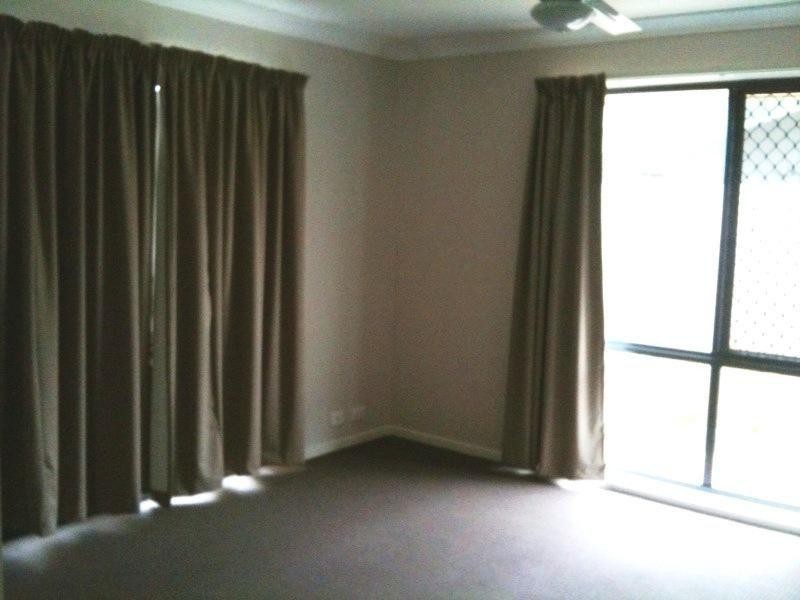 15 Ebony Street, Redland Bay QLD 4165