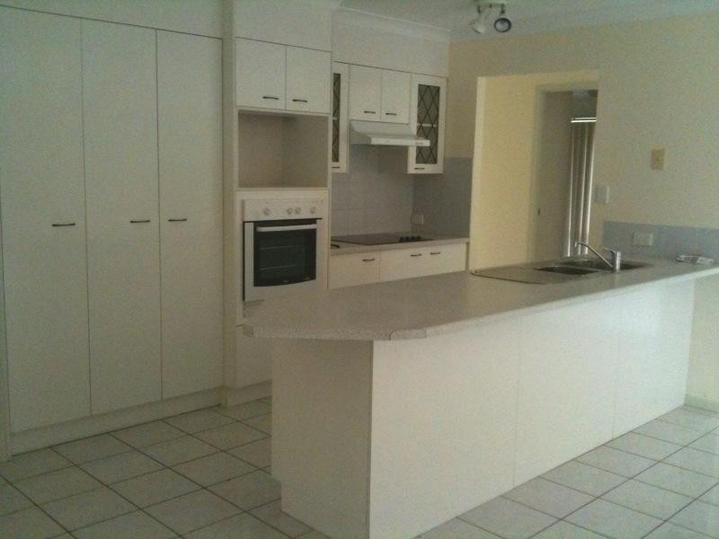 10 Trafalgar Drive, Victoria Point QLD 4165