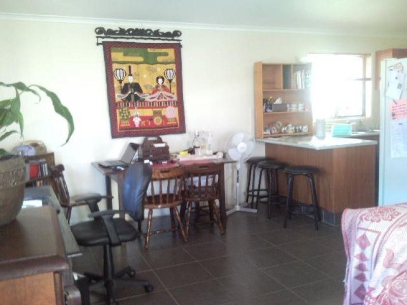 77 Queens Court Road, Alexandra Hills QLD 4161