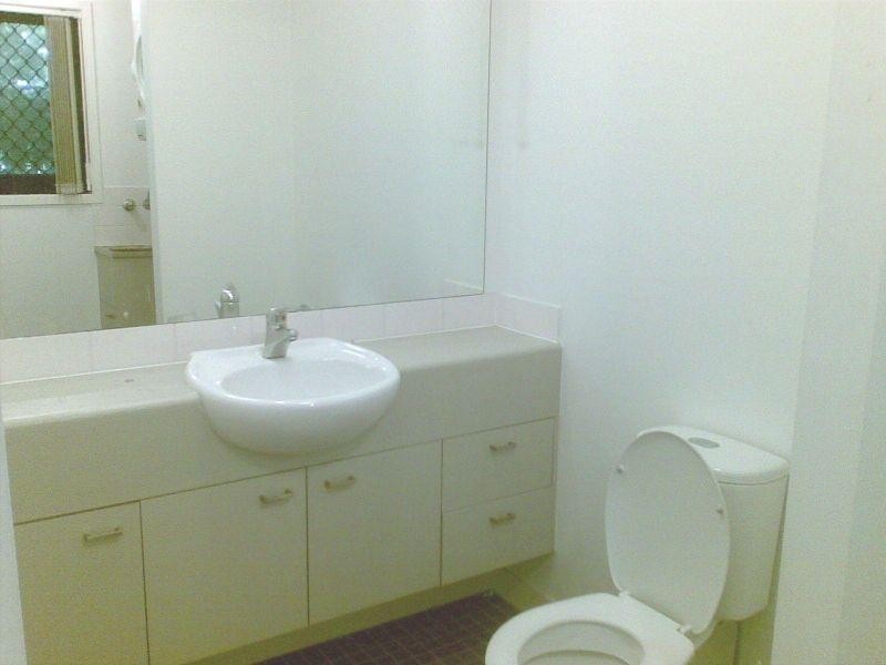 Unit 8 573 Main Road Cnr Main Rd and Duncan Street, Wellington Point QLD 4160