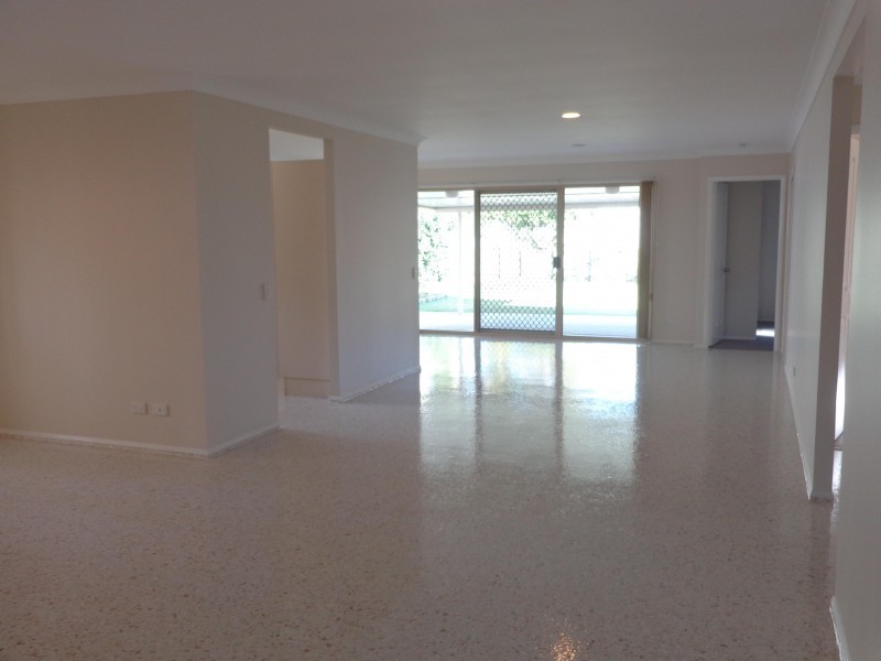 41 Matthews Way, Wakerley QLD 4154