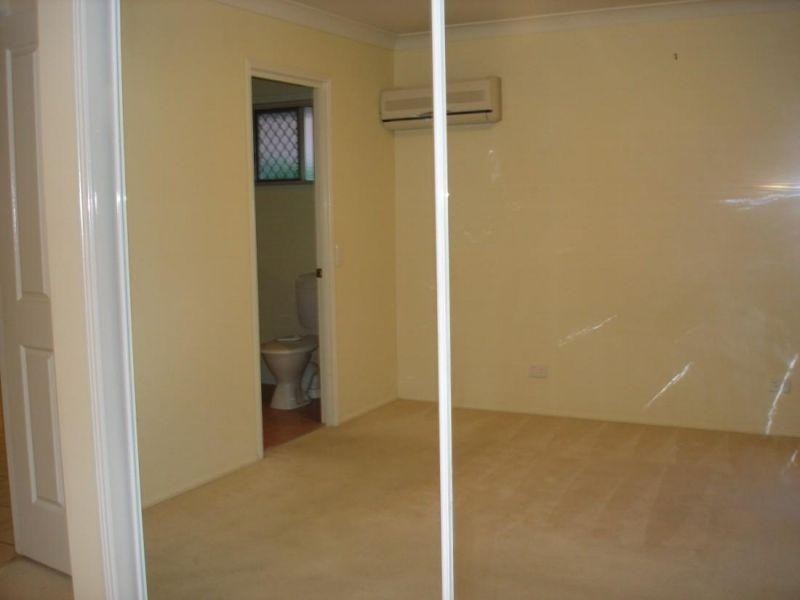 41 Matthews Way, Wakerley QLD 4154