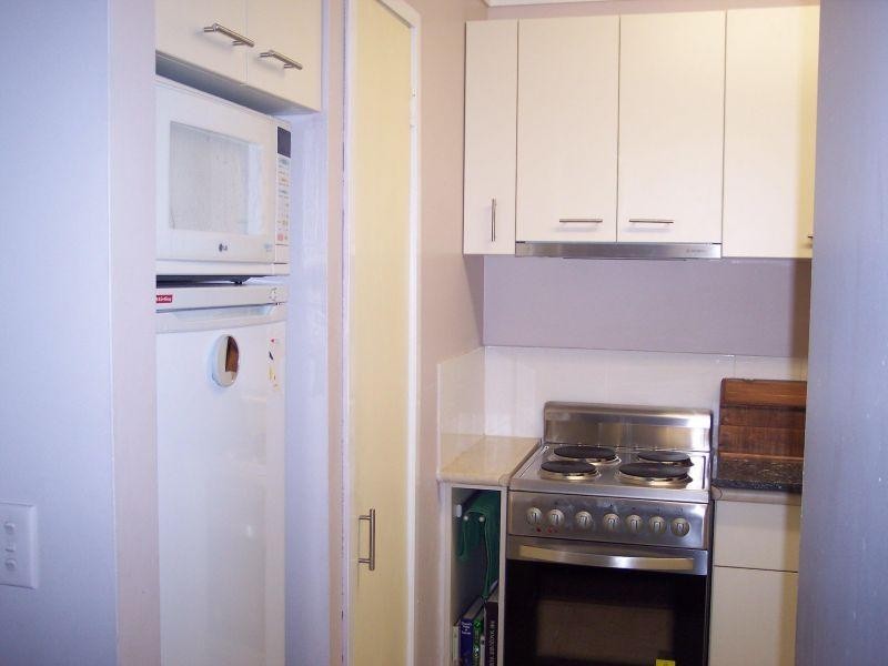 1/71-77 Railway Parade, Thorneside QLD 4158