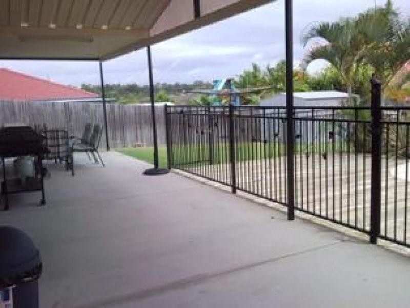 44 Kalbarri Street, Parkinson QLD 4115