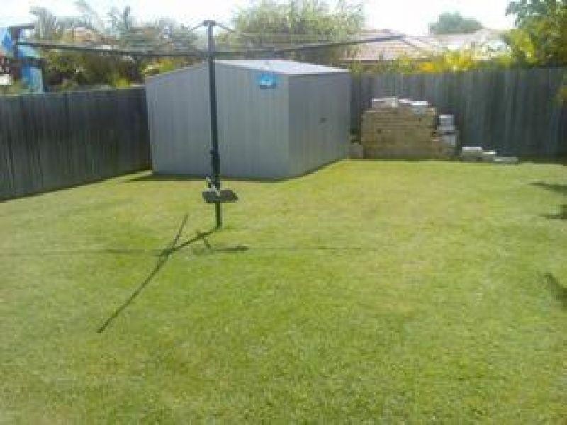 44 Kalbarri Street, Parkinson QLD 4115