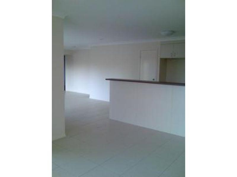 10 Blessing Place, Boronia Heights QLD 4124