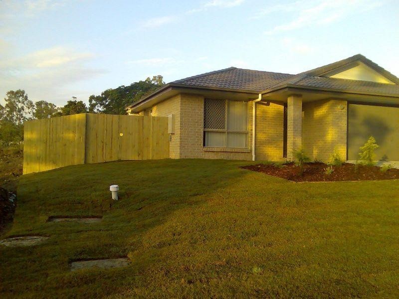 10 Blessing Place, Boronia Heights QLD 4124