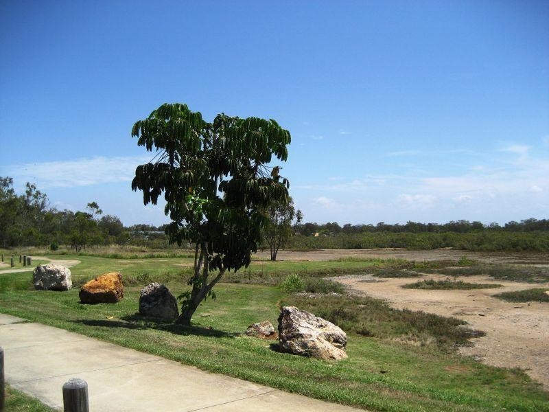 42 Queens Esplanade, Thorneside QLD 4158