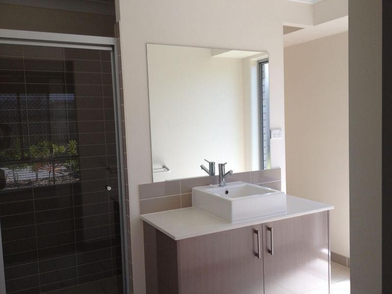 5 Francene Place, Birkdale QLD 4159