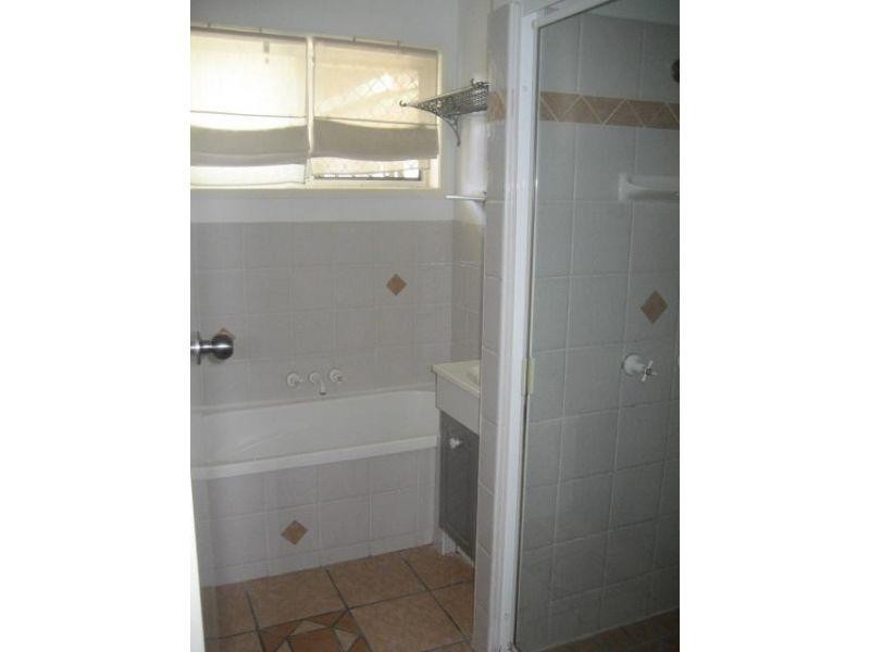 46 Kennedy Drive, Capalaba QLD 4157