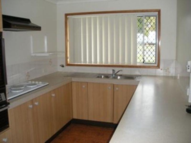 29 Strachan Road, Victoria Point QLD 4165