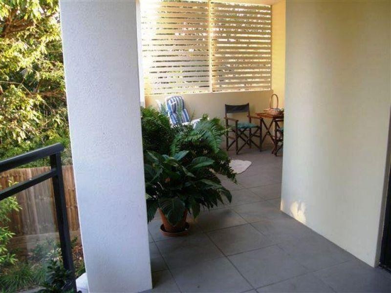 5/30 Crump Street, Holland Park QLD 4121