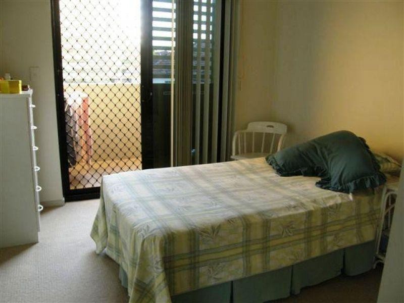 5/30 Crump Street, Holland Park QLD 4121