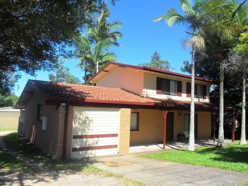 9 Weldon Street, Birkdale QLD 4159