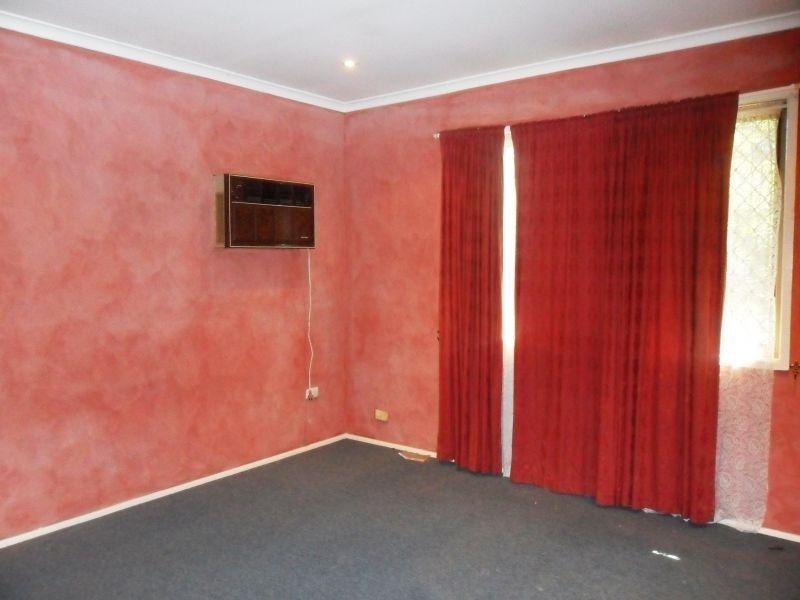 9 Weldon Street, Birkdale QLD 4159