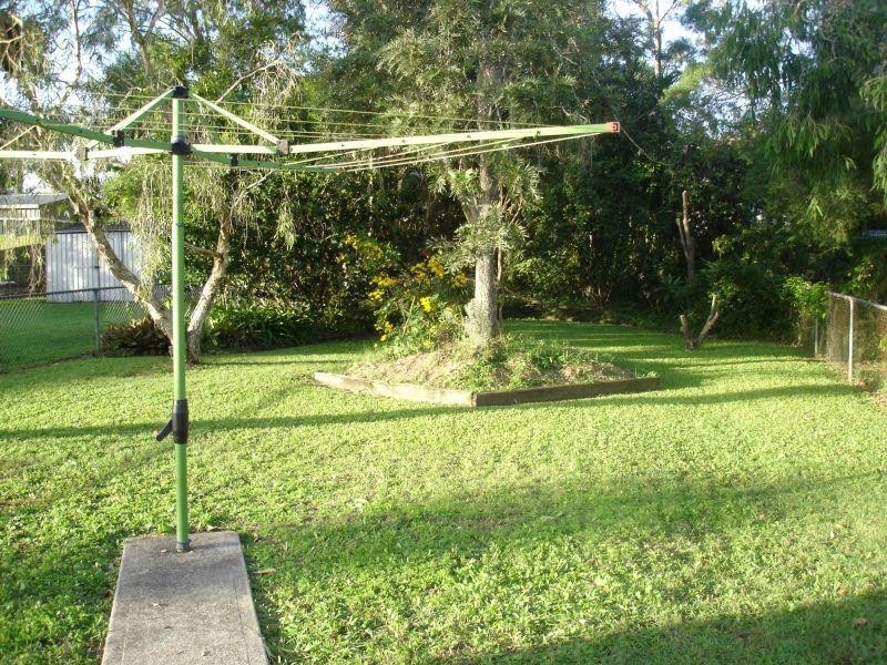 13 Leon Street, Thorneside QLD 4158