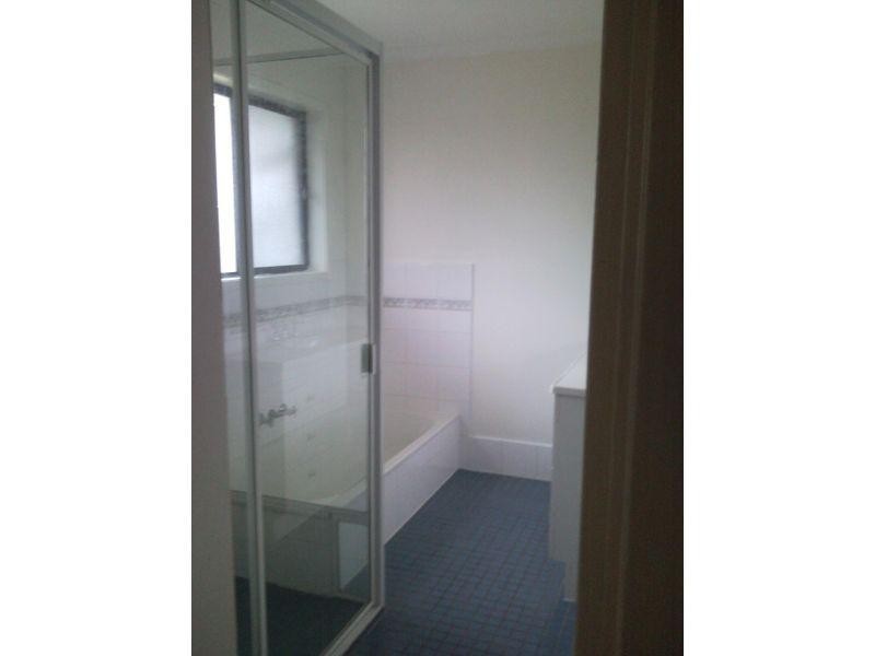 8 Westminster Avenue, Alexandra Hills QLD 4161