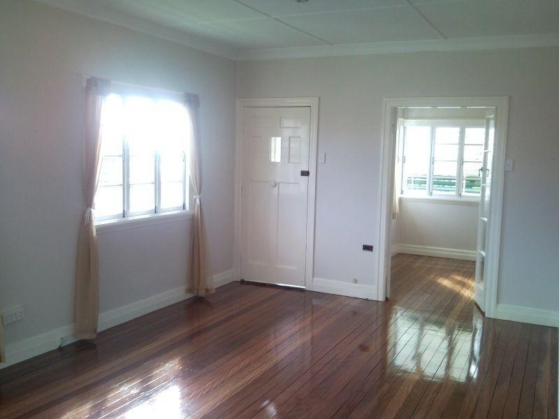 2 Booran Street, Lota QLD 4179
