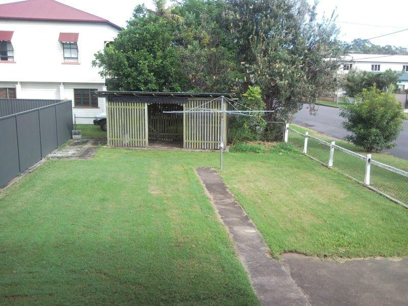 2 Booran Street, Lota QLD 4179