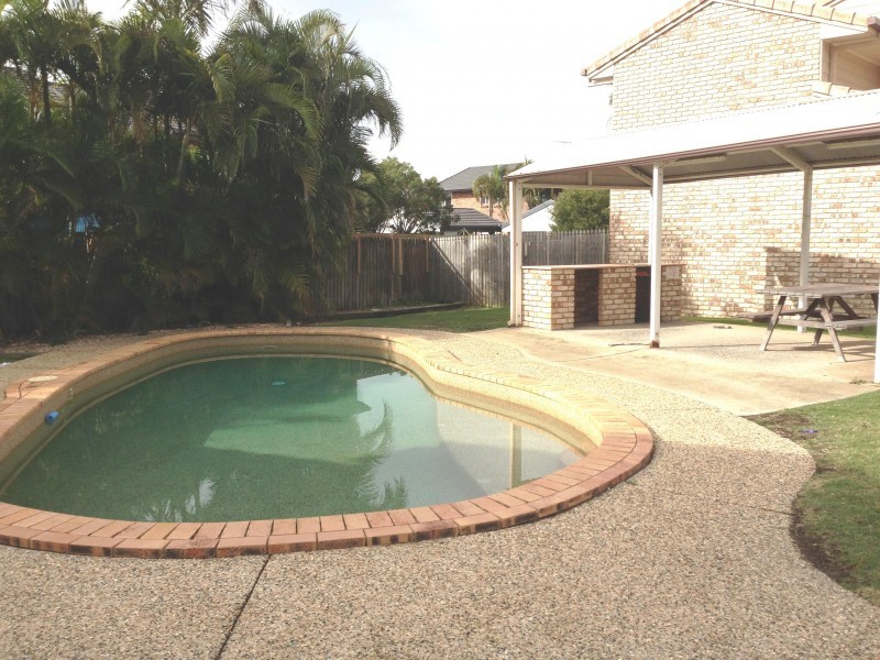 3/2-8 Holland Crescent, Capalaba QLD 4157