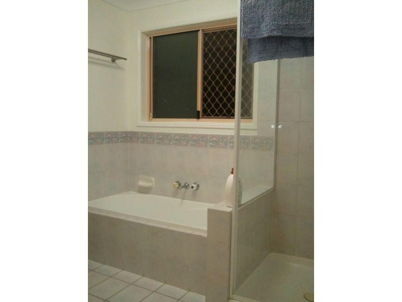 3/2-8 Holland Crescent, Capalaba QLD 4157