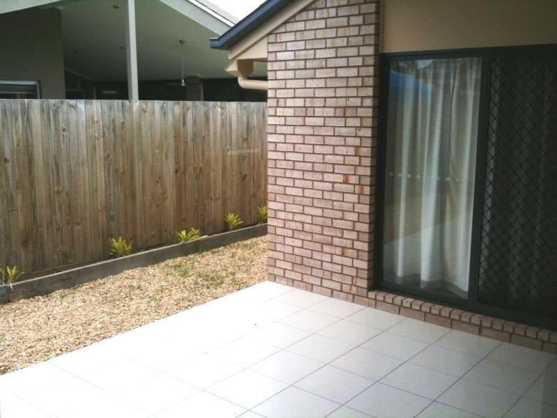 15 Ebony Street, Redland Bay QLD 4165