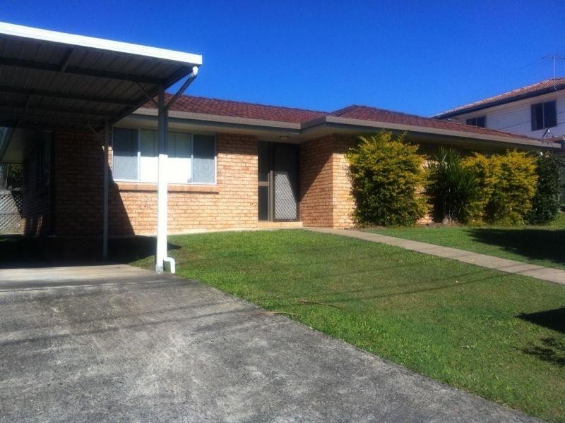 27 Kennedy Drive, Capalaba QLD 4157