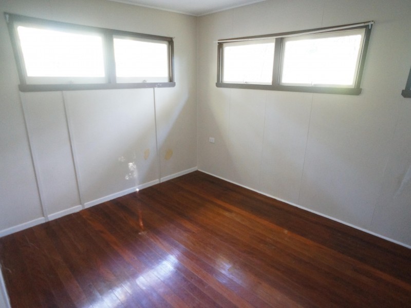 14 Cook Avenue, Russell Island QLD 4184