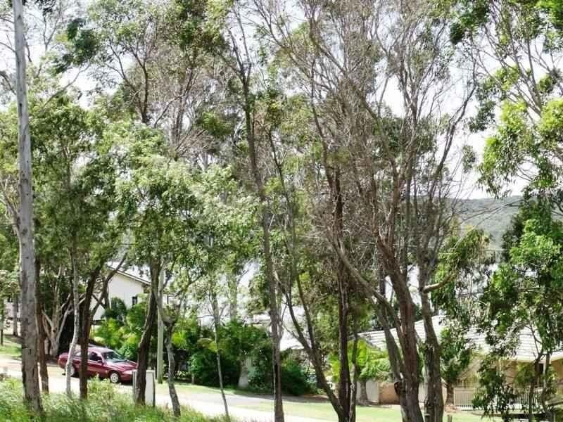 72 Wahine Drive, Russell Island QLD 4184