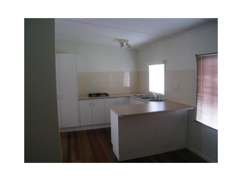 7 The Tor Walk, Russell Island QLD 4184