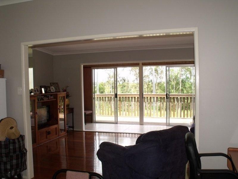 26 Bangalow St, Russell Island QLD 4184