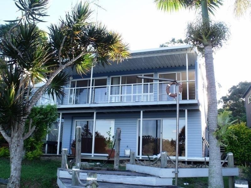 101 Wahine Drive, Russell Island QLD 4184