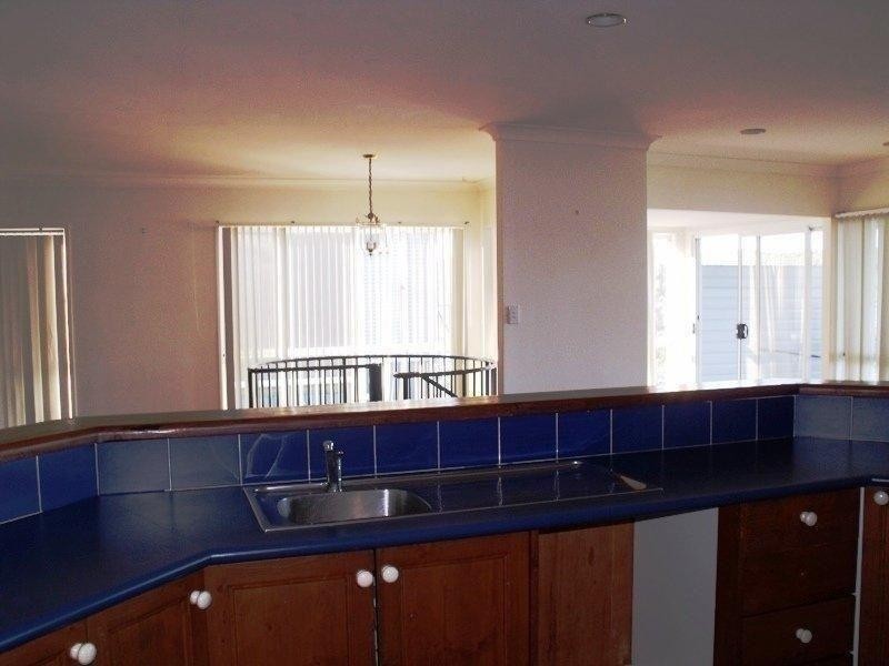 101 Wahine Drive, Russell Island QLD 4184