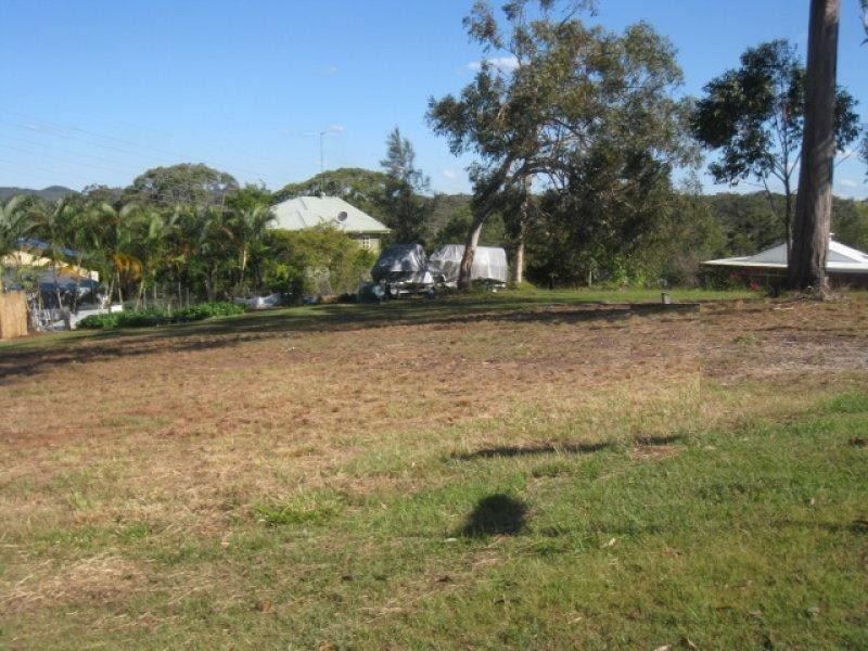 1 Yacht Street, Russell Island QLD 4184