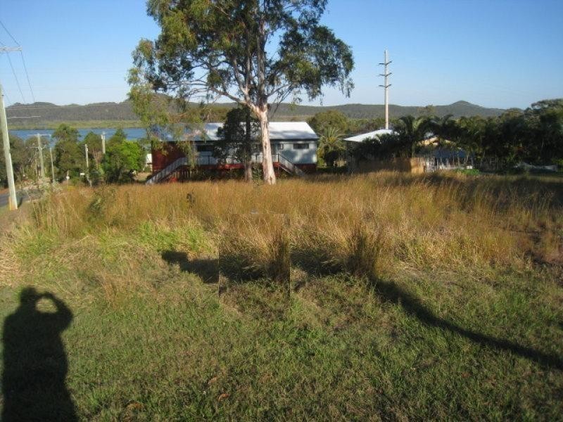 1 Yacht Street, Russell Island QLD 4184