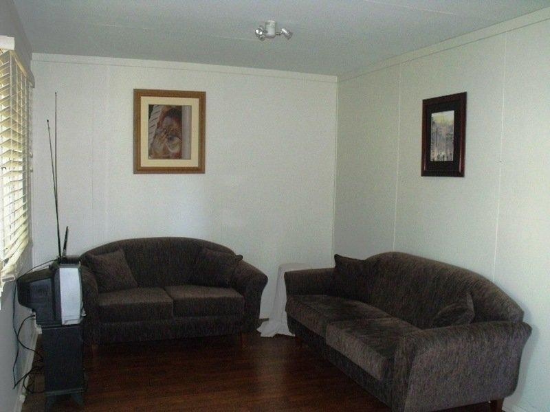 15 Jackson Rd, Russell Island QLD 4184