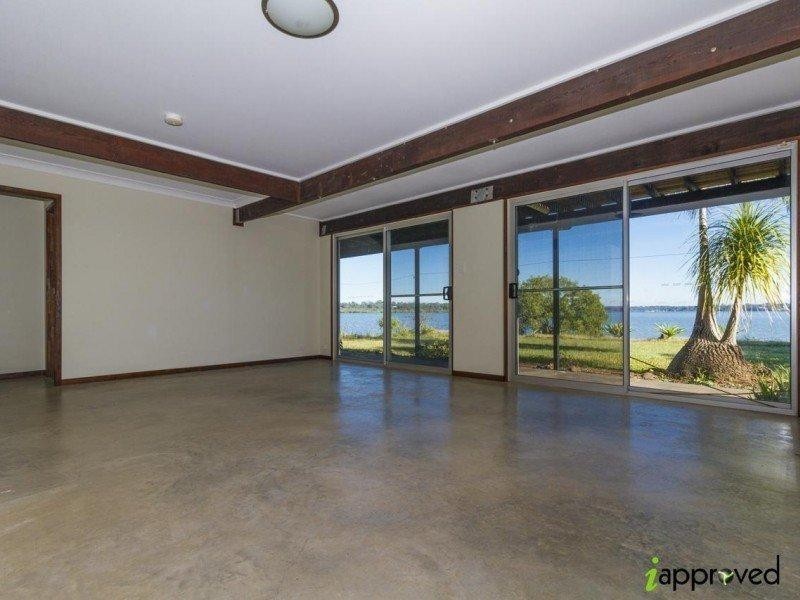 81 Canaipa Point Drive, Russell Island QLD 4184