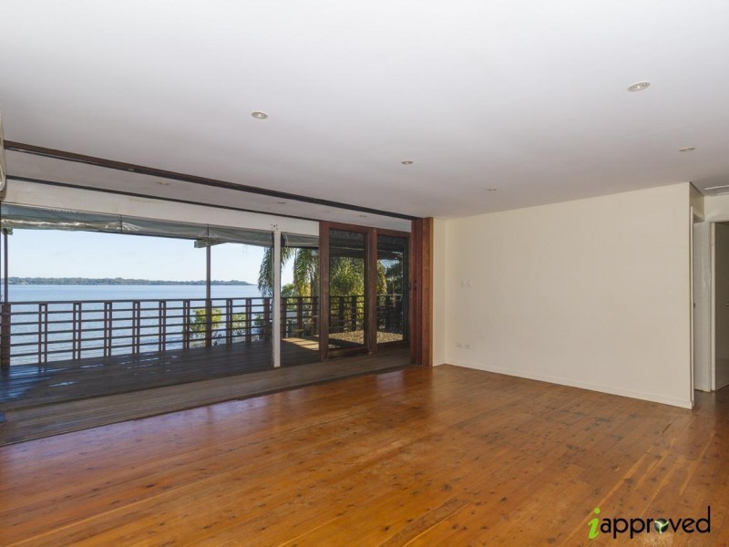 81 Canaipa Point Drive, Russell Island QLD 4184