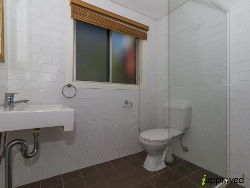 81 Canaipa Point Drive, Russell Island QLD 4184