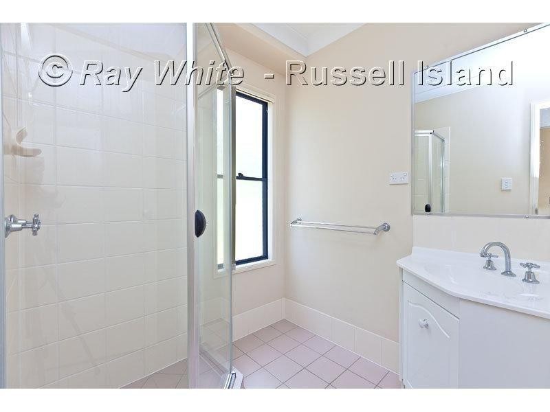 42 Deenya Parade, Russell Island QLD 4184
