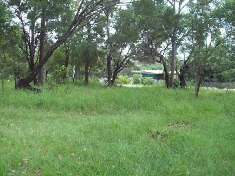 54 Cooee Crescent, Macleay Island QLD 4184
