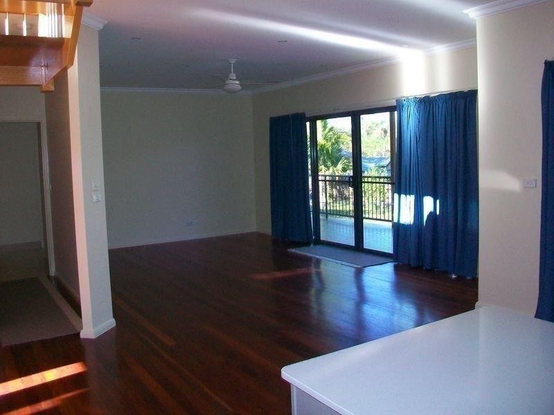 4-6 James Street, Russell Island QLD 4184