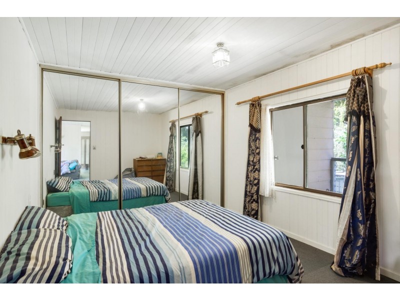 14 Taylor Street, Russell Island QLD 4184