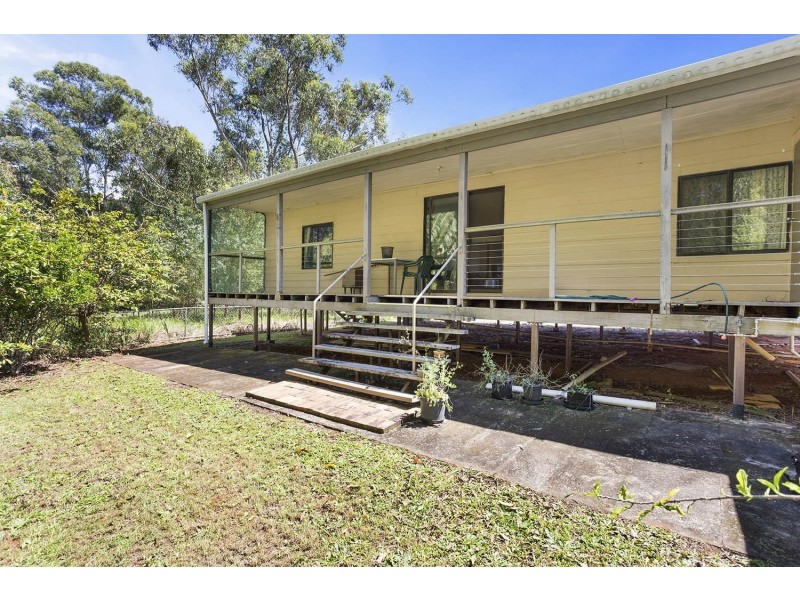 14 Taylor Street, Russell Island QLD 4184