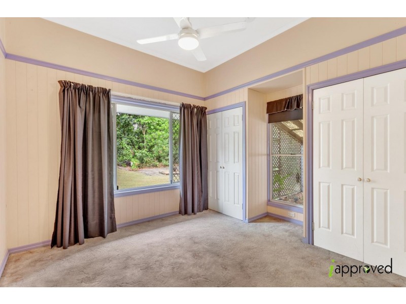 61 Dahlia Street, Cannon Hill QLD 4170