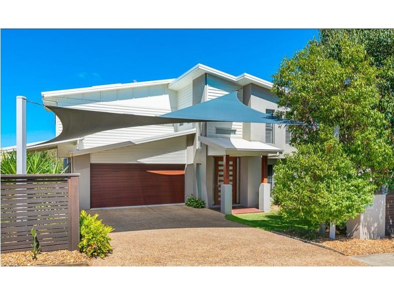 35 Cypress Street, Redland Bay QLD 4165