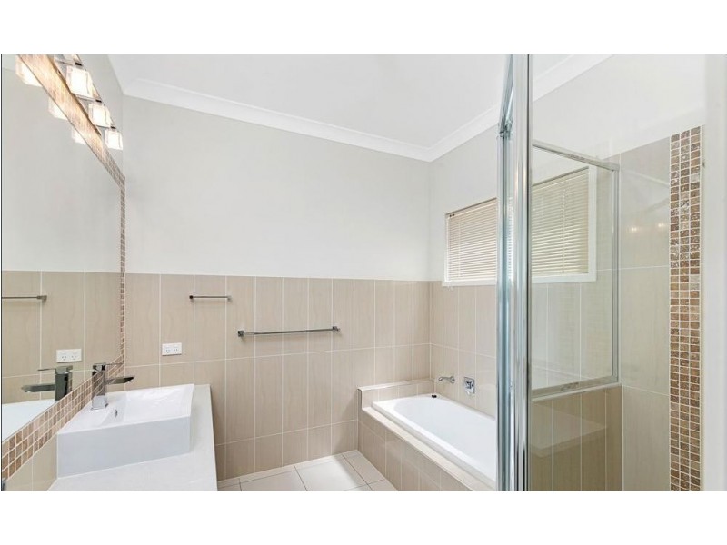 35 Cypress Street, Redland Bay QLD 4165